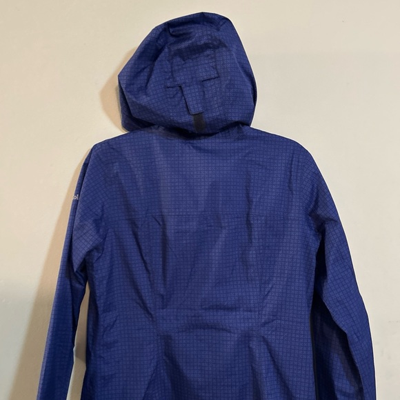 Columbia Blue & Black Print Full Zip Hooded Omnitech Jacket Mid-Length Medium. - Picture 7 of 9